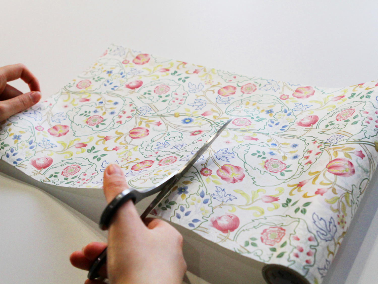 幅155mm×長さ5mの1サイズ。お好みの長さにカットしてお使いください。